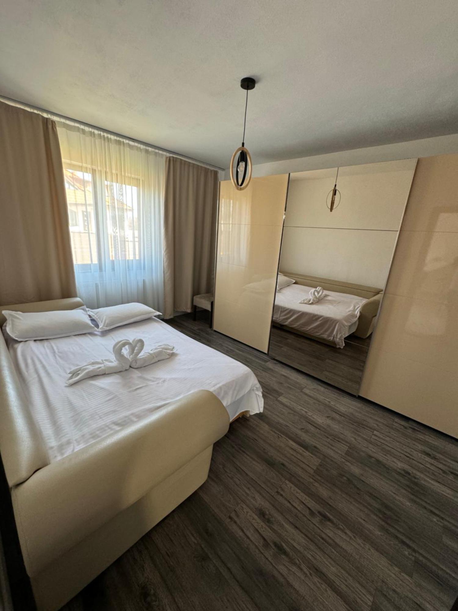 Casa Casy Βίλα Oradea Εξωτερικό φωτογραφία
