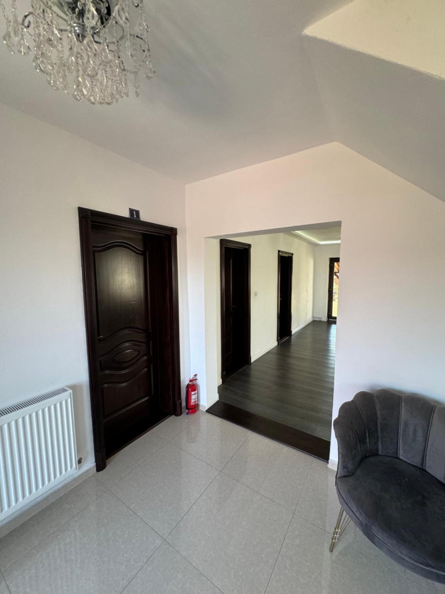 Casa Casy Βίλα Oradea Εξωτερικό φωτογραφία