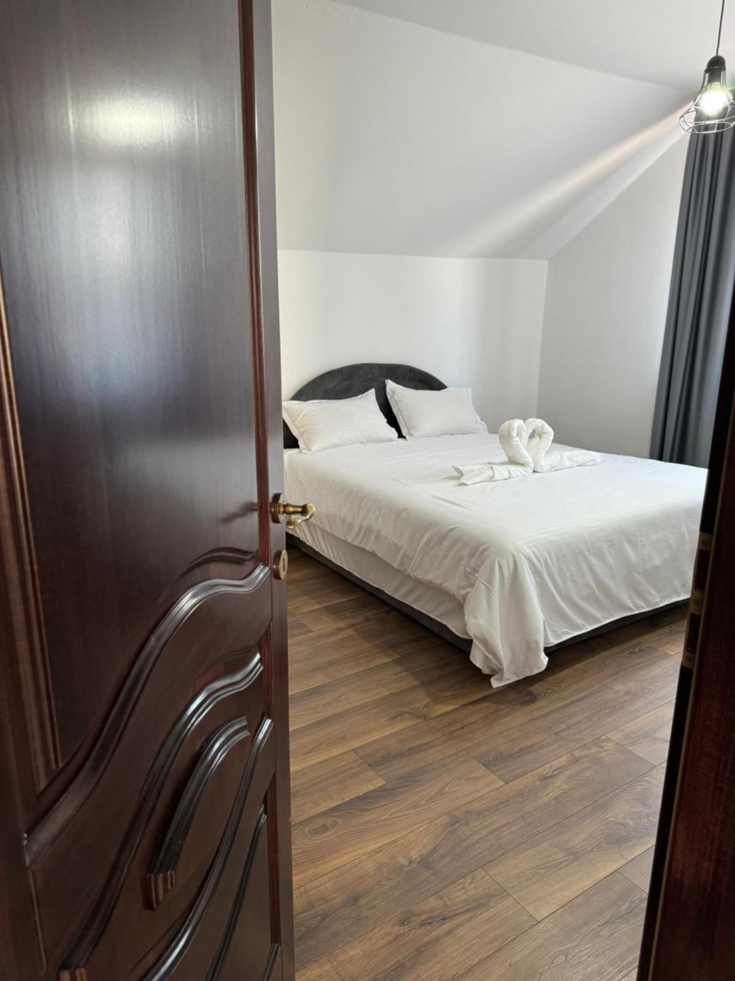 Casa Casy Βίλα Oradea Εξωτερικό φωτογραφία