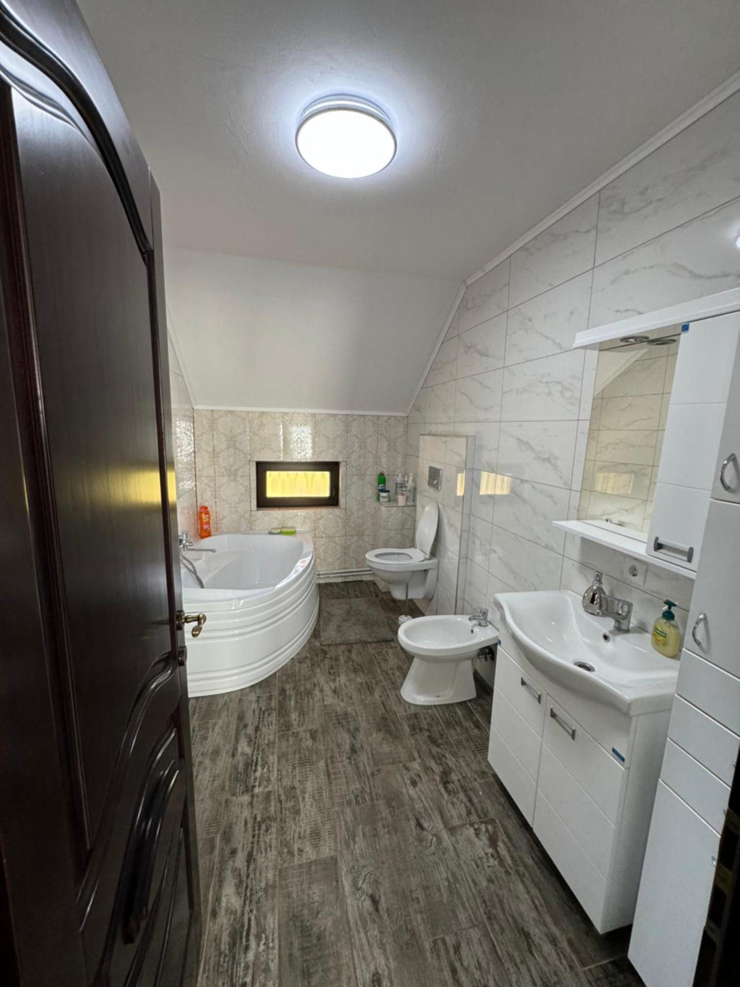 Casa Casy Βίλα Oradea Εξωτερικό φωτογραφία