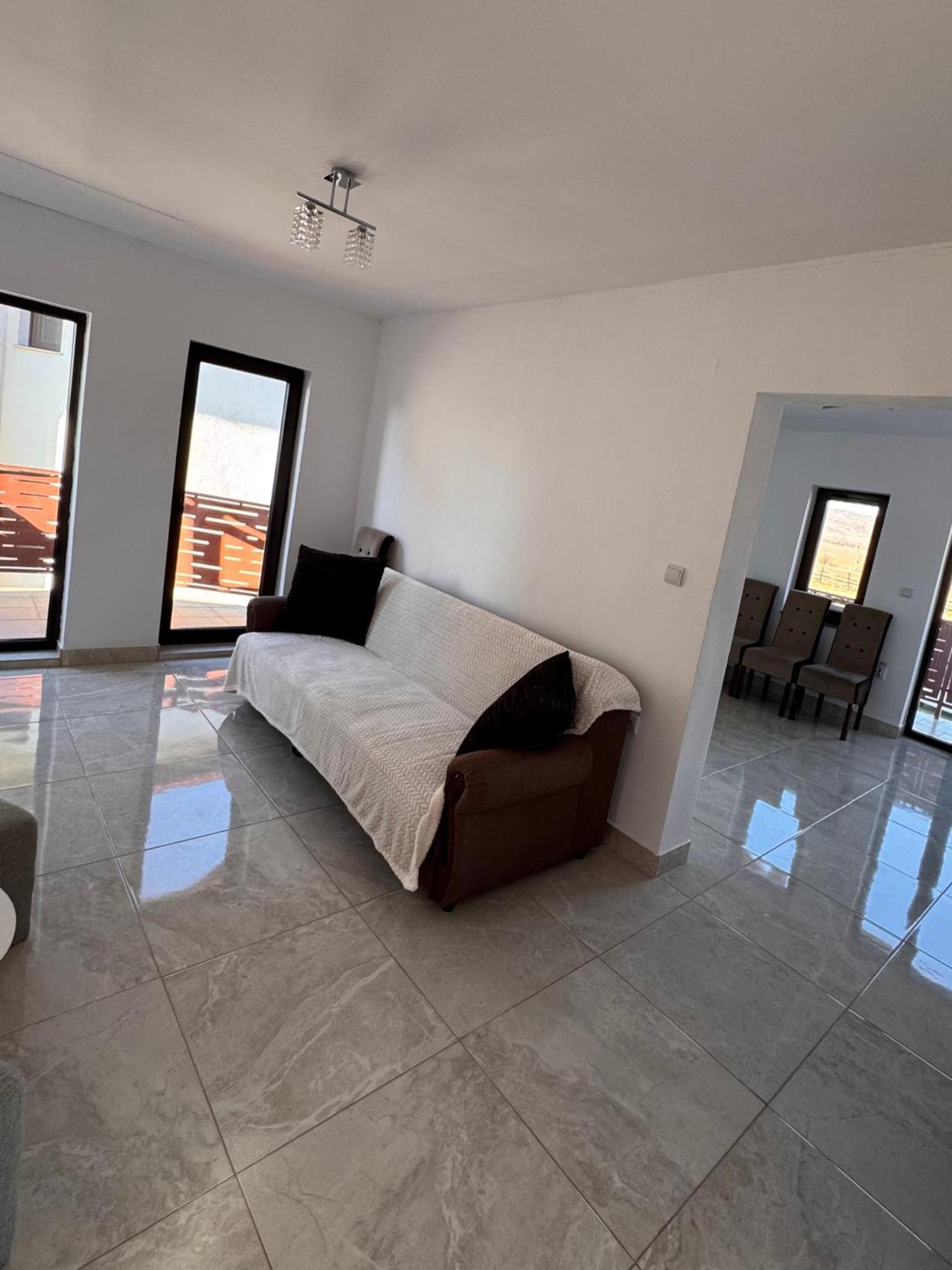Casa Casy Βίλα Oradea Εξωτερικό φωτογραφία