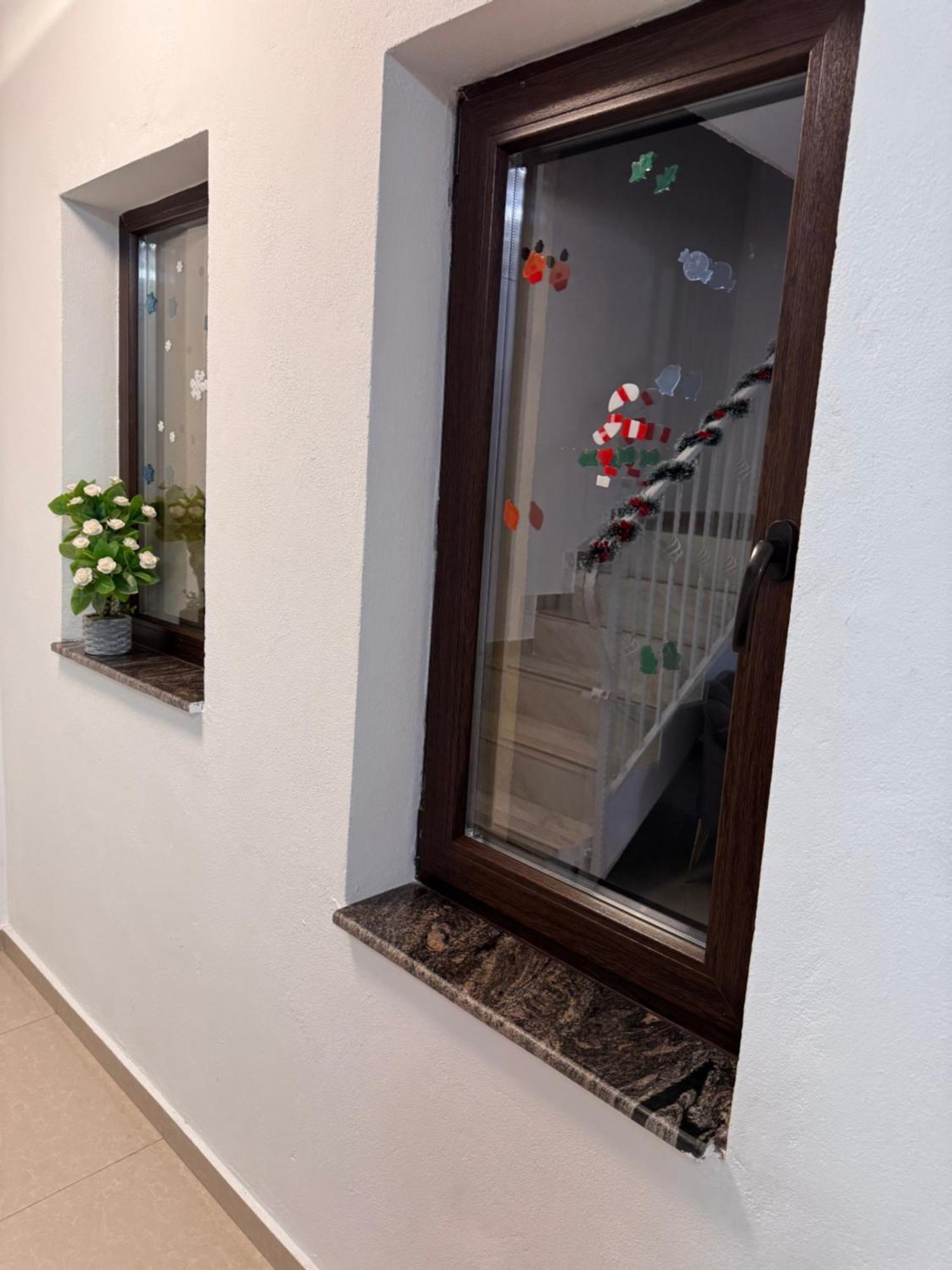 Casa Casy Βίλα Oradea Εξωτερικό φωτογραφία